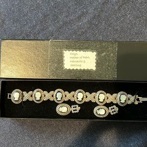 Cameo Bracelet and matching earrings set